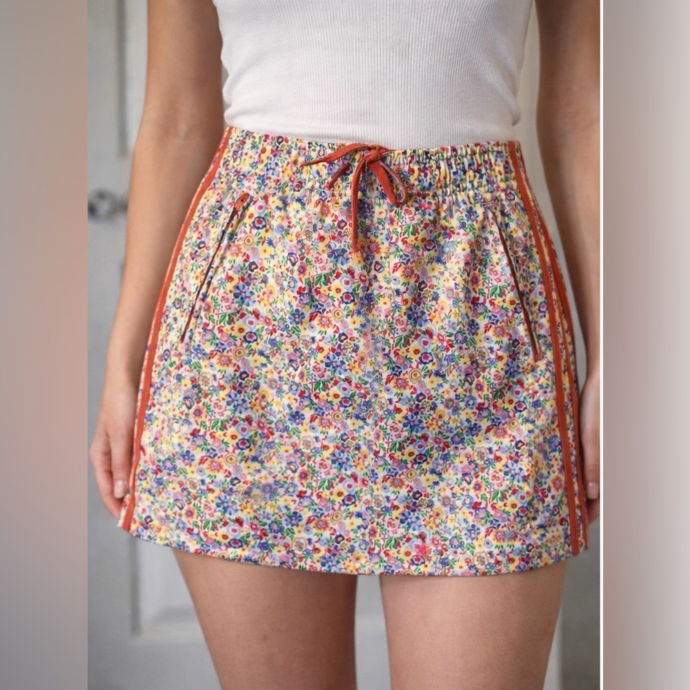 adidas Originals [XL] Girls Liberty London Floral Skirt JD0531